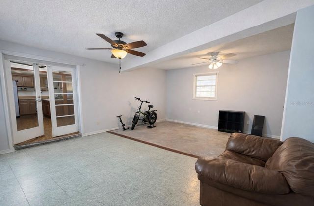 1407 MOSELLE AVENUE, Orlando, FL 32807