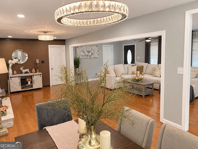2323 Cambridge Street, Snellville, GA 30078