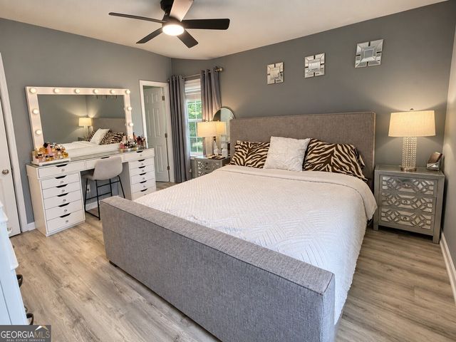 2323 Cambridge Street, Snellville, GA 30078