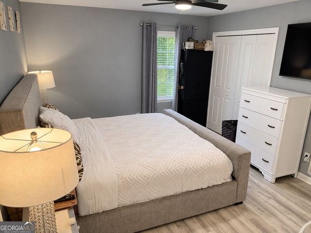 2323 Cambridge Street, Snellville, GA 30078