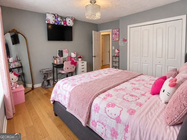2323 Cambridge Street, Snellville, GA 30078