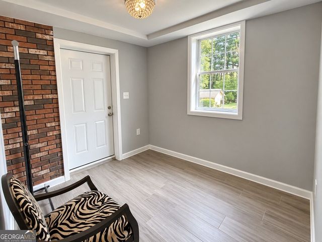 2323 Cambridge Street, Snellville, GA 30078