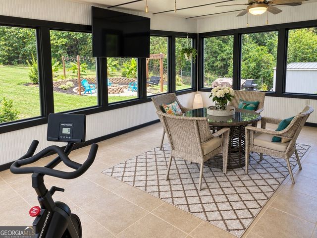 2323 Cambridge Street, Snellville, GA 30078