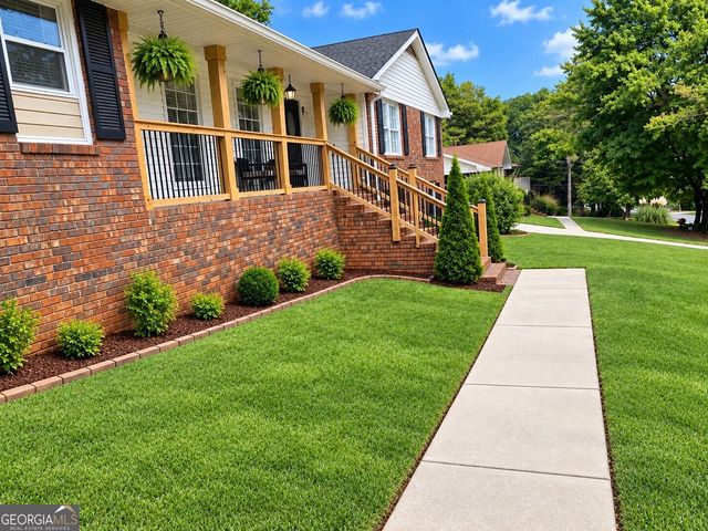 2323 Cambridge Street, Snellville, GA 30078