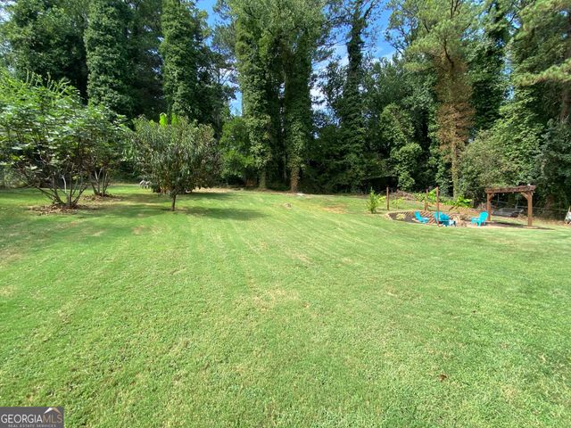 2323 Cambridge Street, Snellville, GA 30078