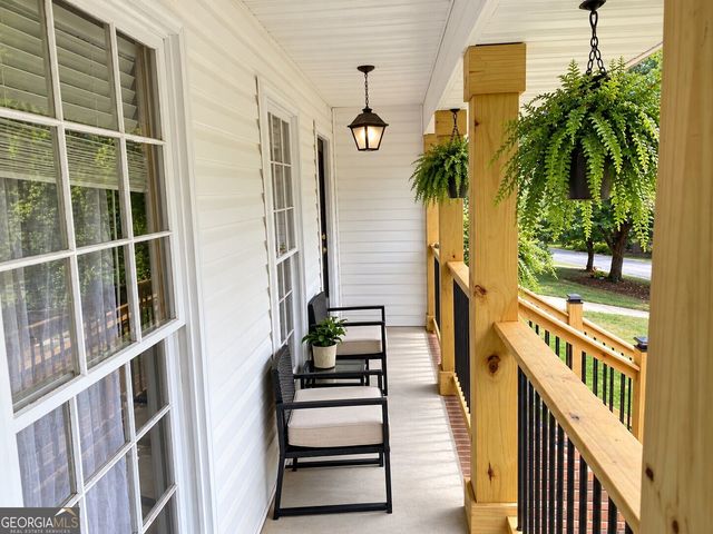 2323 Cambridge Street, Snellville, GA 30078