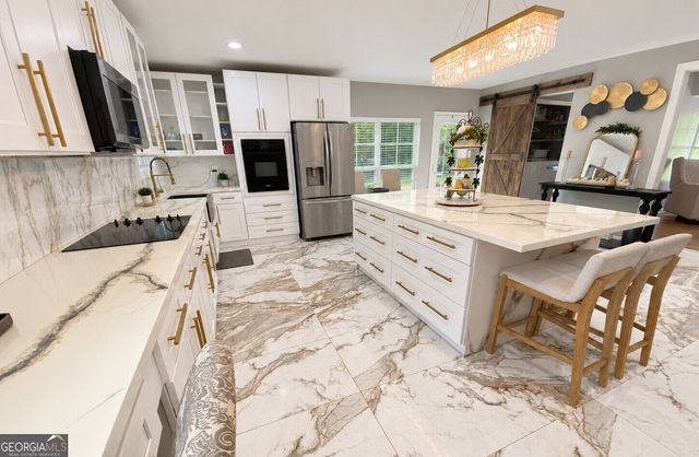 2323 Cambridge Street, Snellville, GA 30078