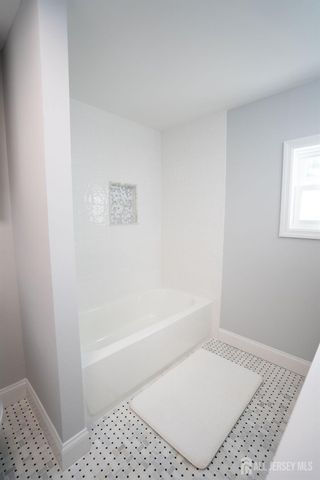 7 Deerbrook Boulevard, North Brunswick, NJ 08902