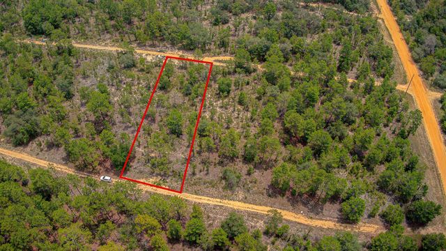 214 Flamingo Dr, Interlachen, FL 32148