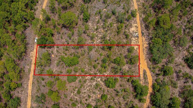 214 Flamingo Dr, Interlachen, FL 32148