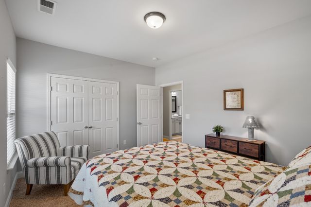 168 Meandering Dr, Lebanon, TN 37090