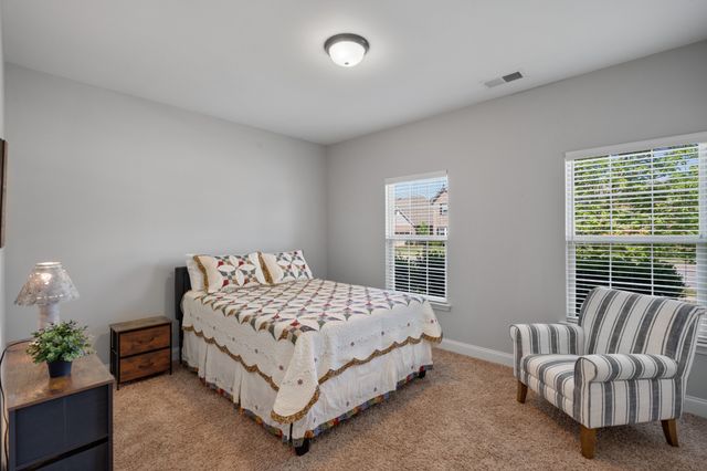 168 Meandering Dr, Lebanon, TN 37090