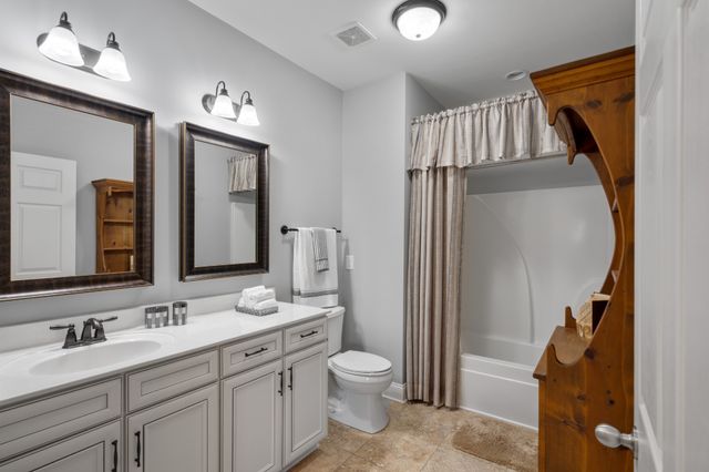 168 Meandering Dr, Lebanon, TN 37090