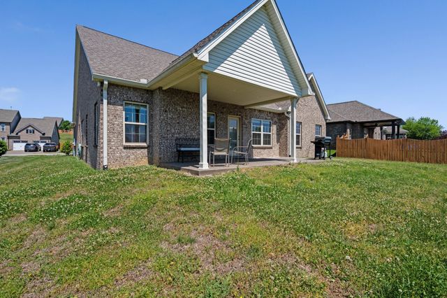 168 Meandering Dr, Lebanon, TN 37090