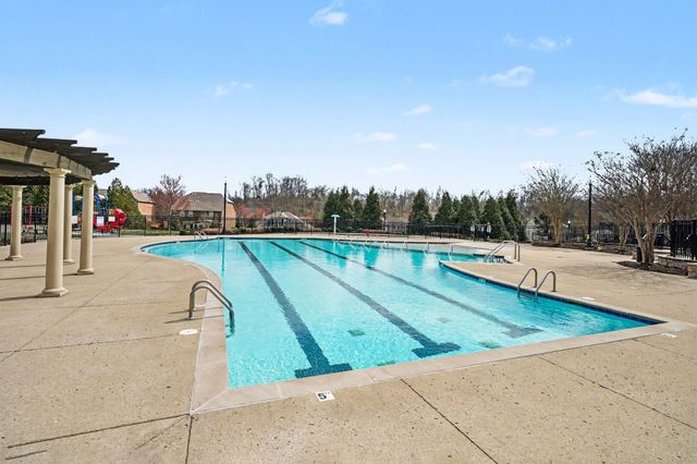 168 Meandering Dr, Lebanon, TN 37090