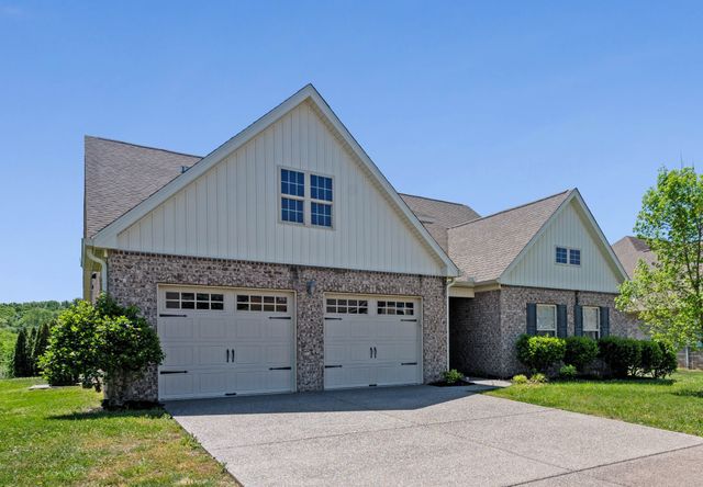168 Meandering Dr, Lebanon, TN 37090