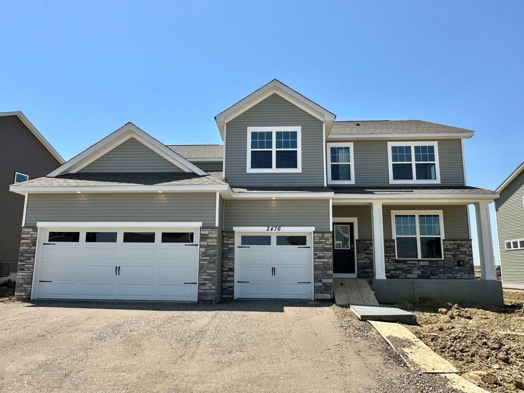 2476 Marsh View Court, Shakopee, MN 55379