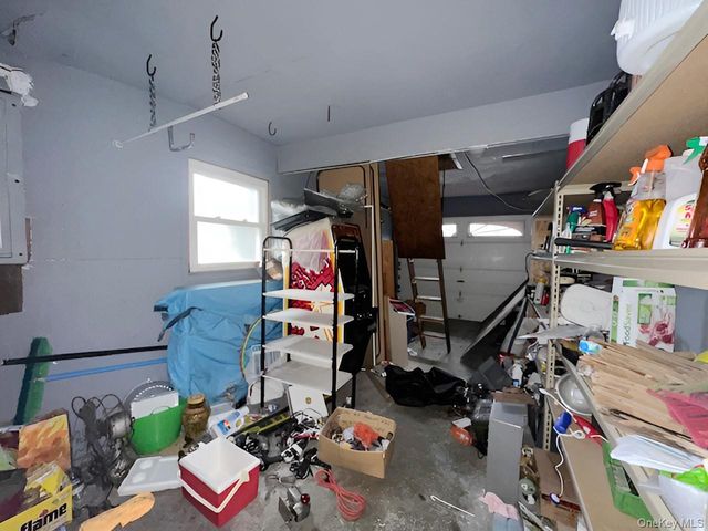 26 Malvern Lane, Stony Brook, NY 11790