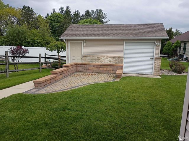 15496 Rutherford Boulevard, Monroe Twp, MI 48161