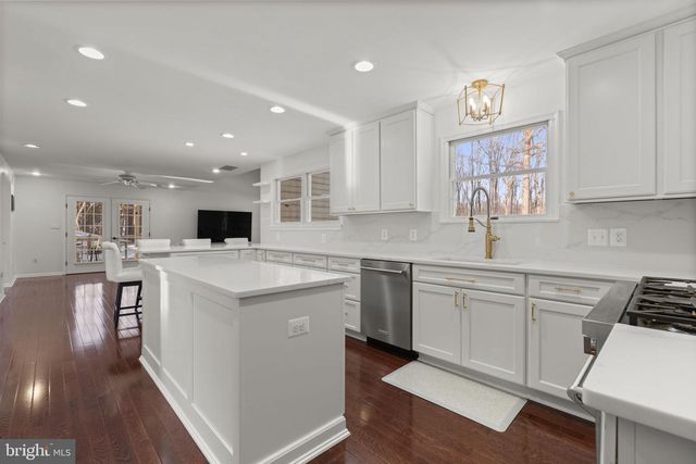 1668 PREAKNESS DR, Gambrills, MD 21054