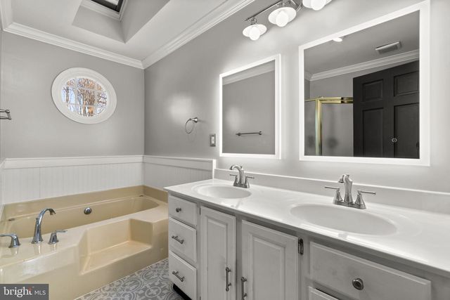 1668 PREAKNESS DR, Gambrills, MD 21054