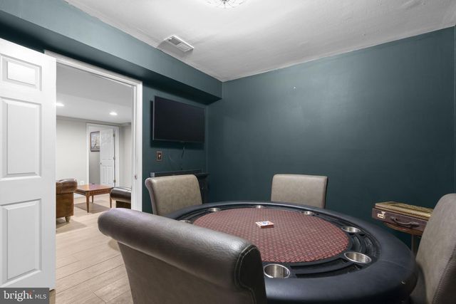 1668 PREAKNESS DR, Gambrills, MD 21054