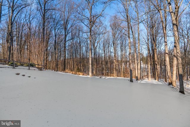 1668 PREAKNESS DR, Gambrills, MD 21054