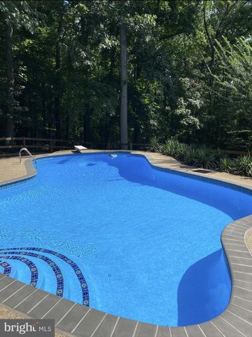 1668 PREAKNESS DR, Gambrills, MD 21054