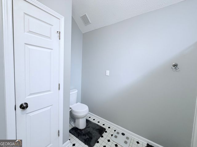 147 Stoney Brook Way, Mcdonough, GA 30253