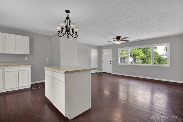 22 Fig Street, Fairborn, OH 45324