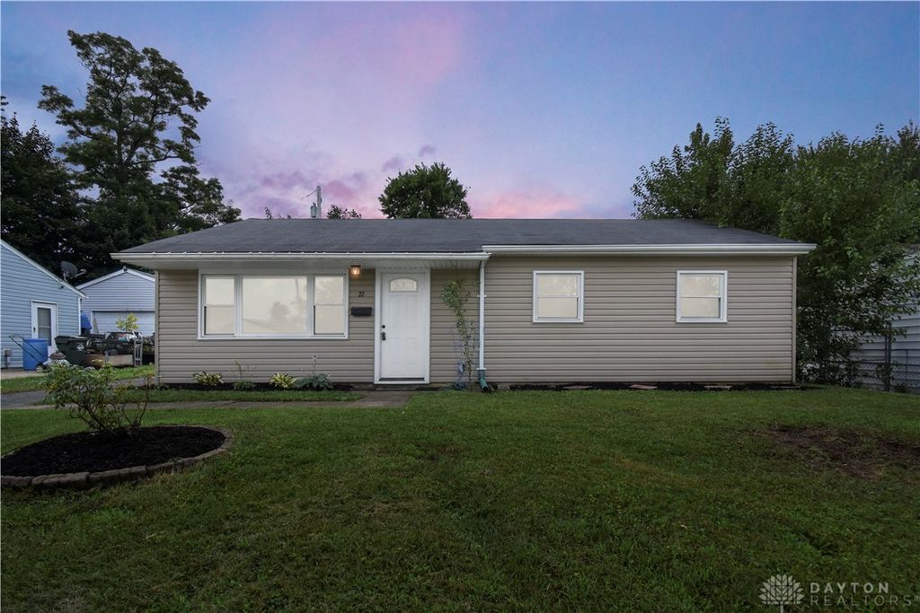 22 Fig Street, Fairborn, OH 45324