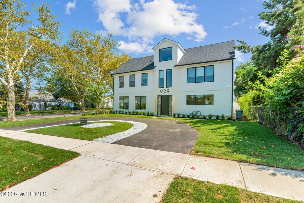 929 Van Court Avenue, Long Branch, NJ 07740