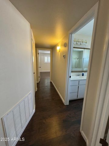 619 N 67TH Place, Mesa, AZ 85205