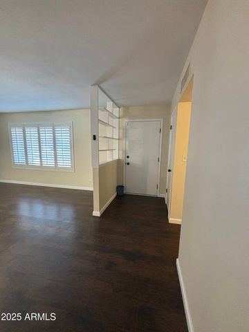 619 N 67TH Place, Mesa, AZ 85205