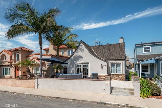 123 Syracuse Walk, Long Beach, CA 90803