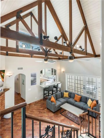 123 Syracuse Walk, Long Beach, CA 90803