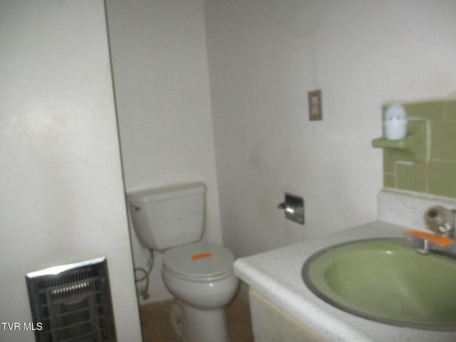 111 Sugar Maple Lane, Johnson City, TN 37601