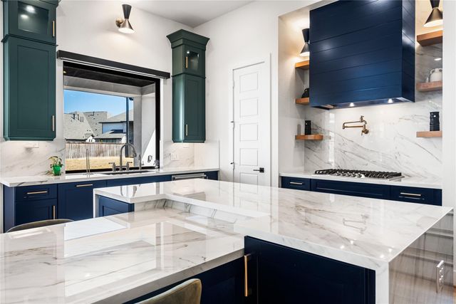 13822 Friarstone Pointe Drive, Cypress, TX 77433