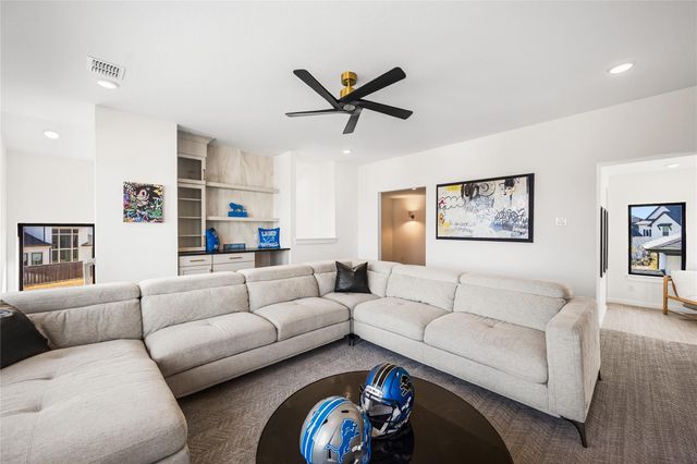 13822 Friarstone Pointe Drive, Cypress, TX 77433