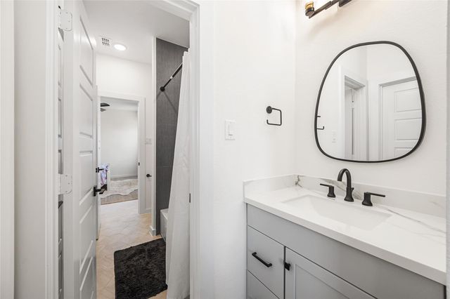 13822 Friarstone Pointe Drive, Cypress, TX 77433