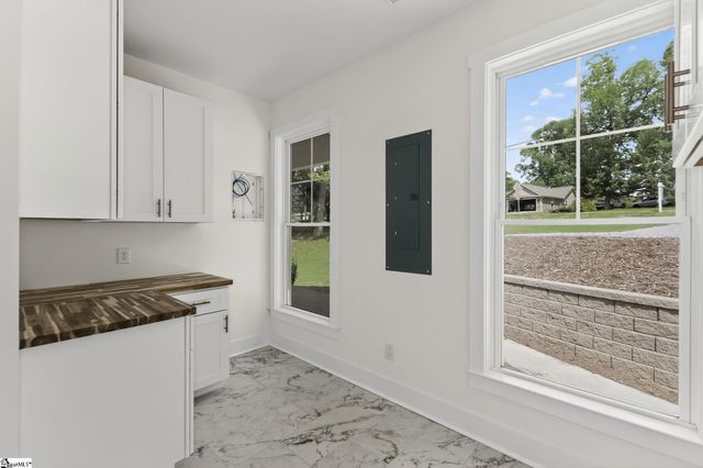 1218 Andersonville Road, Townville, SC 29689