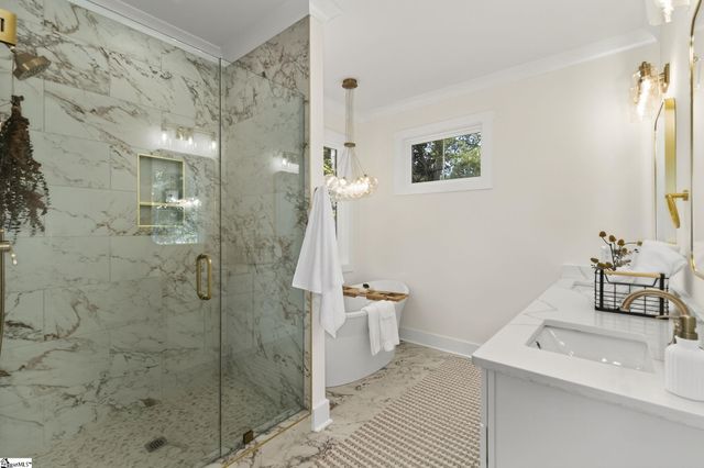 1218 Andersonville Road, Townville, SC 29689