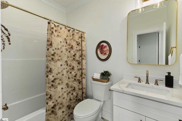 1218 Andersonville Road, Townville, SC 29689