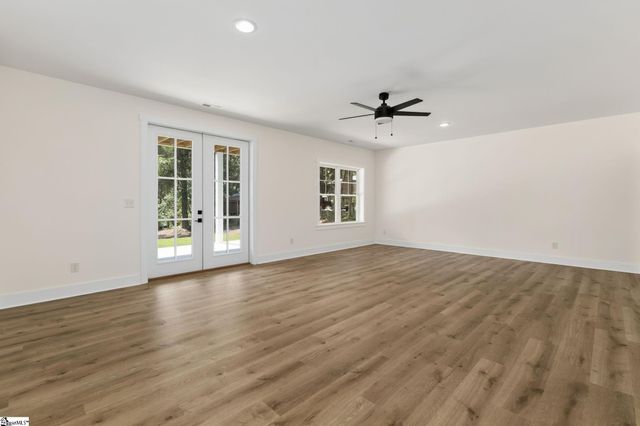 1218 Andersonville Road, Townville, SC 29689