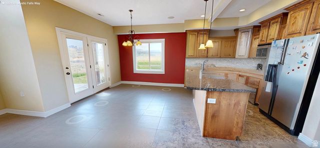 10219 S MYSTIC FALLS WAY, South Jordan, UT 84095