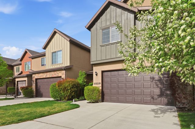 10219 S MYSTIC FALLS WAY, South Jordan, UT 84095