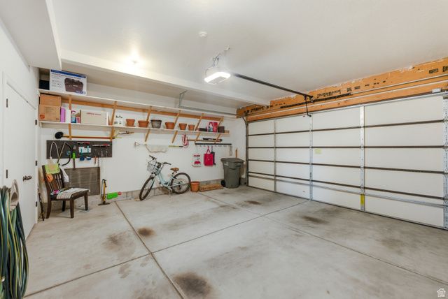 10219 S MYSTIC FALLS WAY, South Jordan, UT 84095