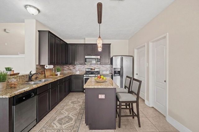 8711 Sandusky Court, Tomball, TX 77375