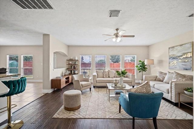 8711 Sandusky Court, Tomball, TX 77375