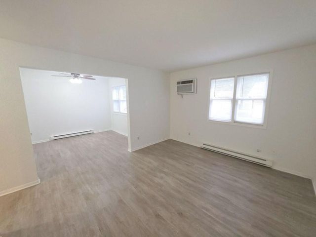 913 Marion Street, Saint Paul, MN 55117